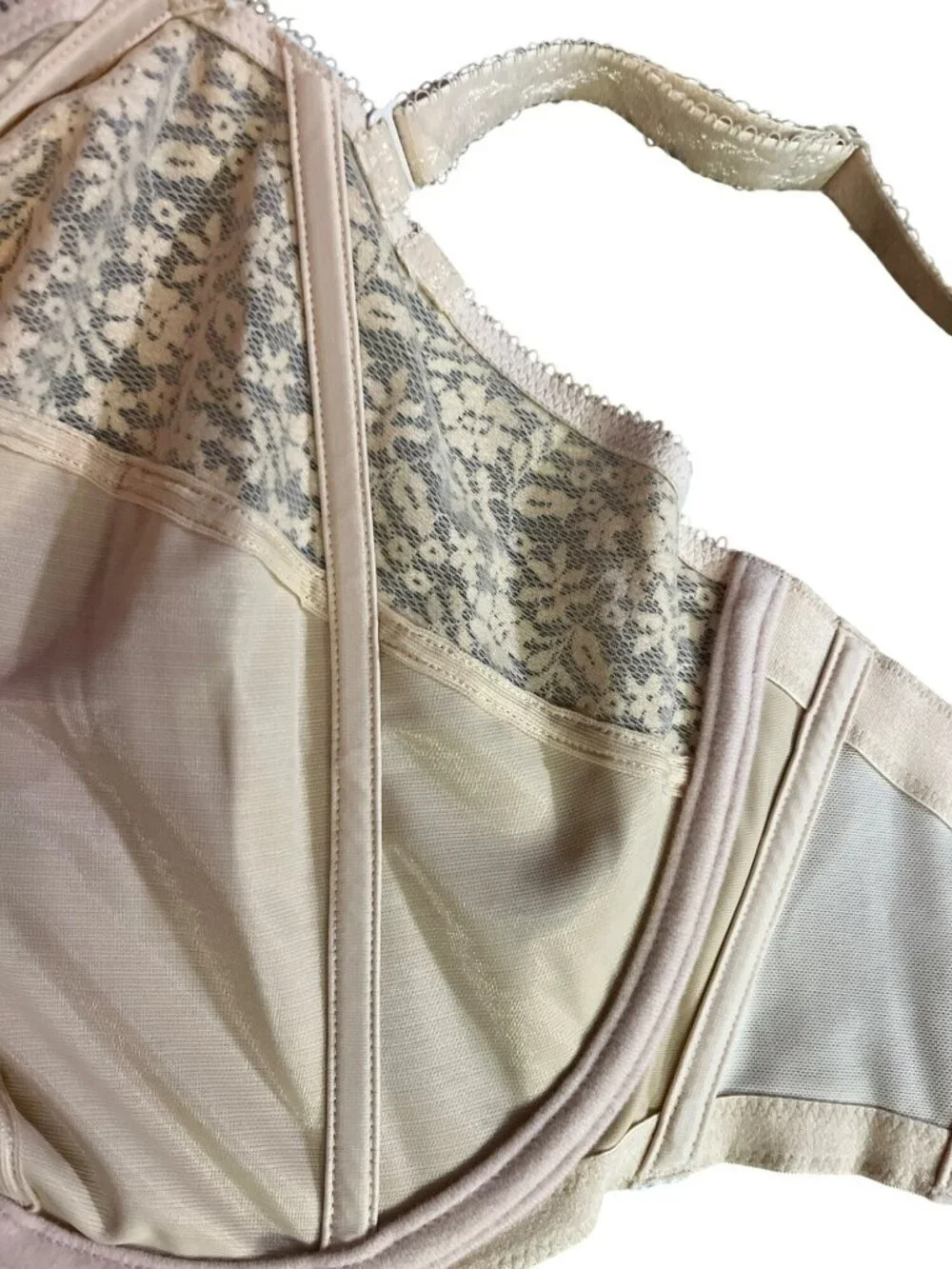 Goddess Sheer Lace Full Coverage Underwire Bra 38L Nude Used - Picture 12 of 13